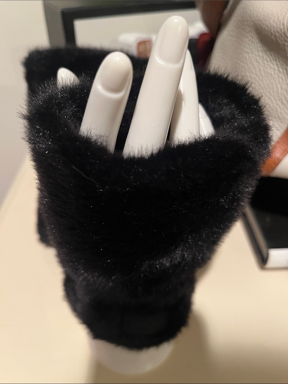 Ruby & Jenna Black Faux Fur Fleece Fingerless Gloves NWT